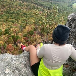 Meet your Posher, Lindsey